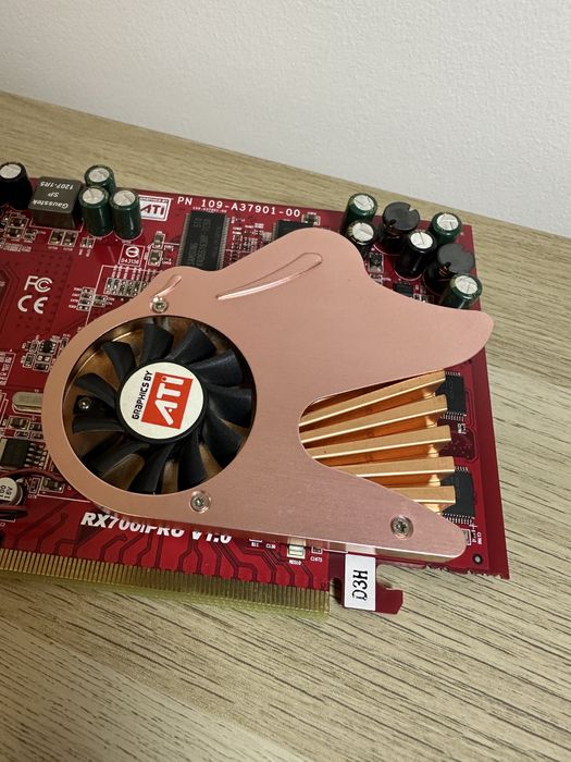 Grafica RX700S-D3H