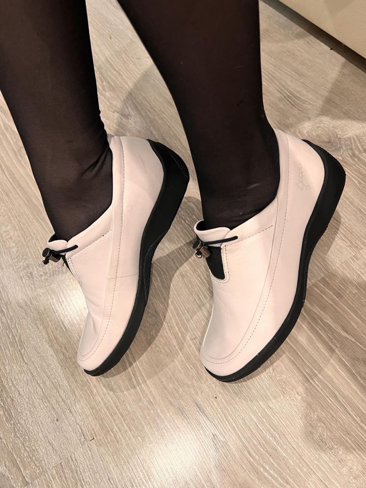 Ecco кожаные туфли мокасины женские белые