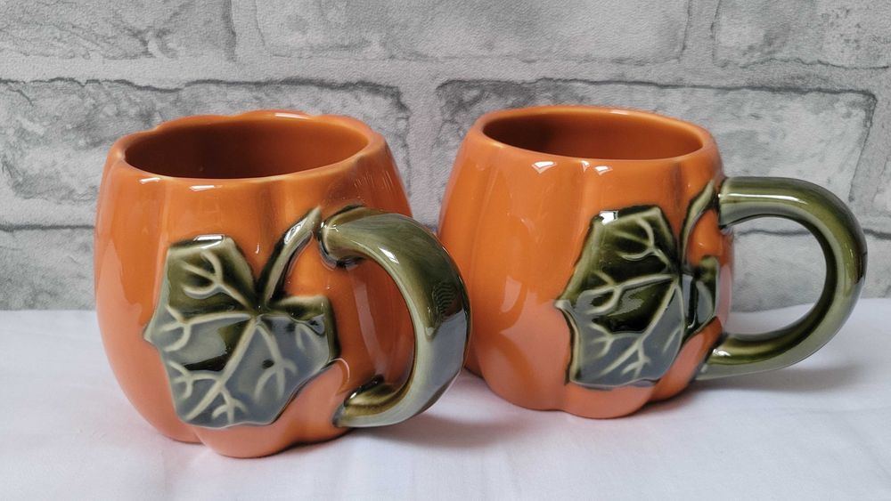 Duży kubek ceramiczny w kształcie dyni - 2 sztuki PRIMARK