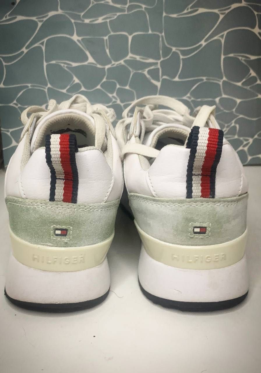 Tommy Hilfiger женские кроссовки