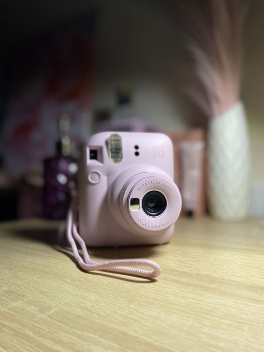 Камера миттєвого друку Fugifilm INSTAX mini 12 + ПОДАРУНОК