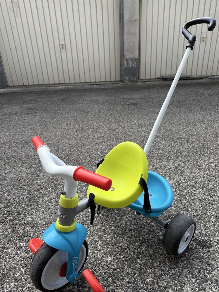 Triciclo Smoby usado