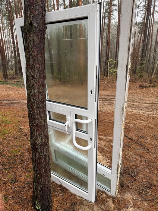 drzwi przeciwwłamaniowe z oknem