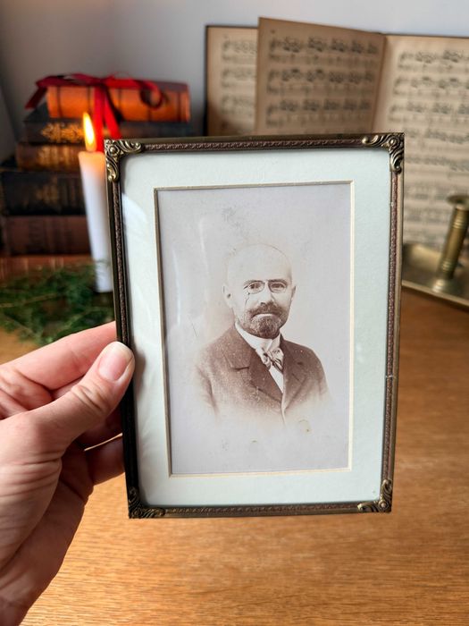 Metalowa ramka na zdjęcie nr 14 Rama. Oprawa. Stare zdjęcie. Vintage.