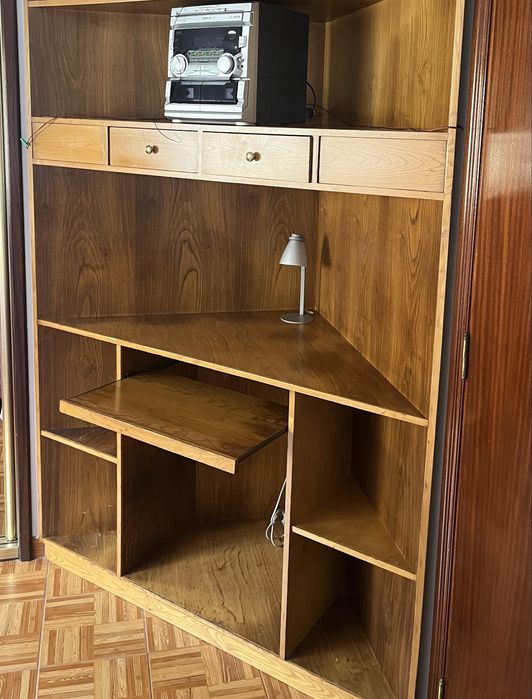 Secretaria / Movel Madeira