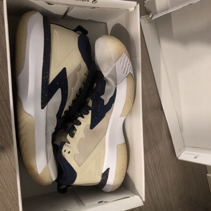 Tenis Jordan - ZW - Originais - Excelente - Edição Limitada