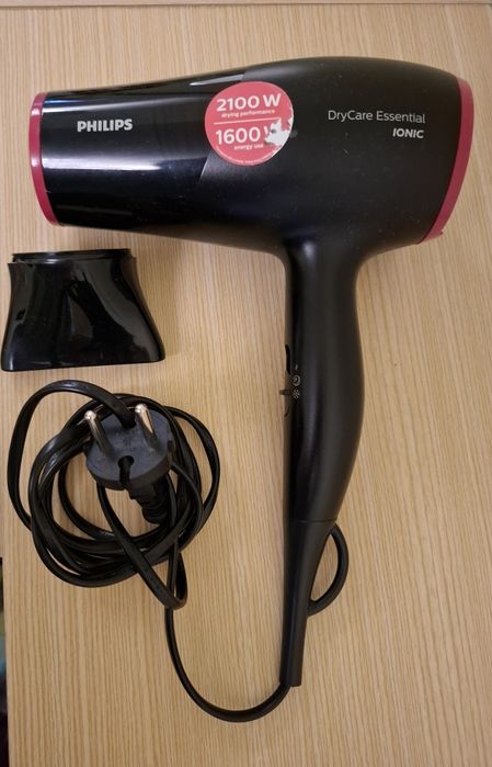 Фен Philips BHD029/00 серії DryCare Essential IONIC