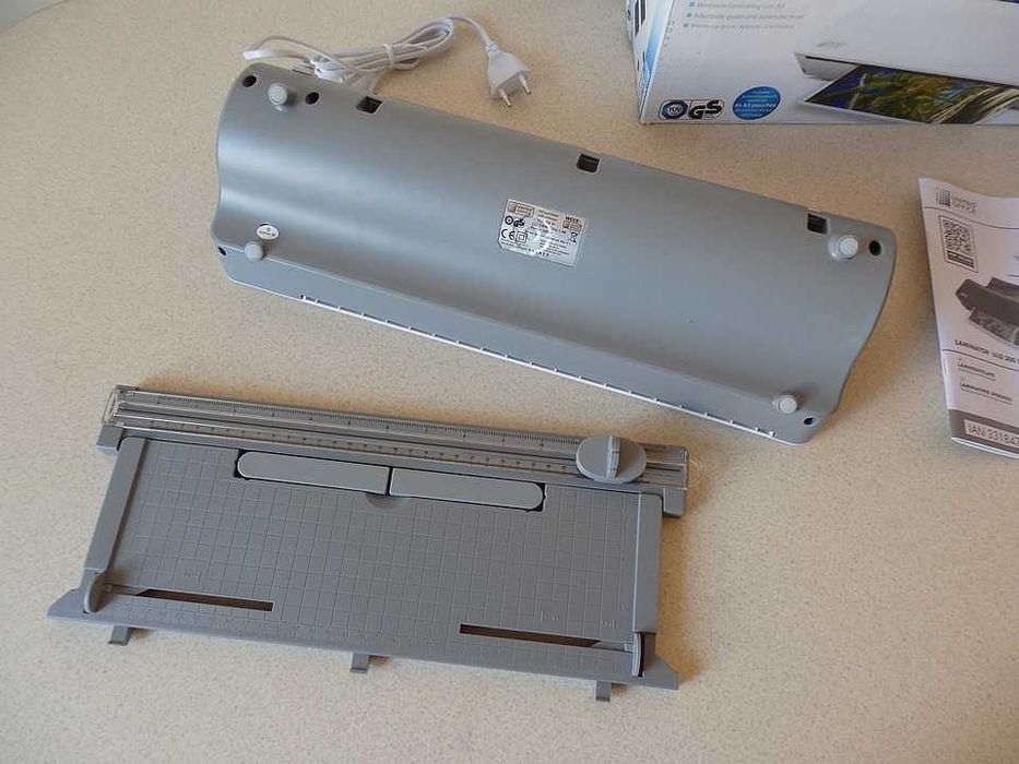 Nowy Laminator A3 z Trymerem do Papieru. GERMANY.