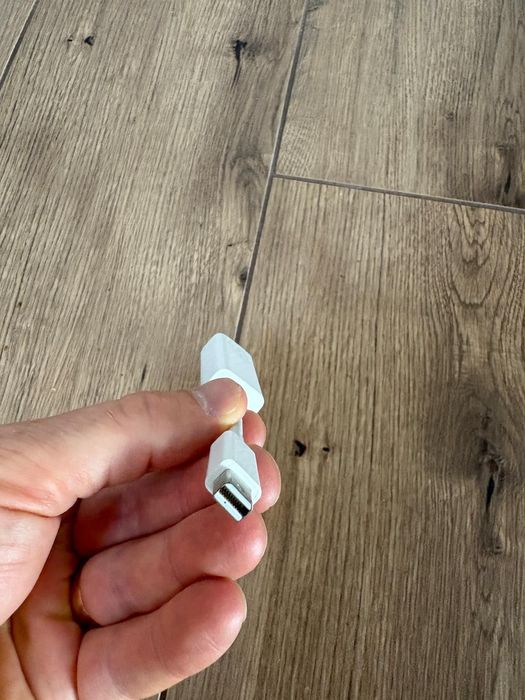 Oryginalny Apple thunderbolt ethernet adapter A1433
