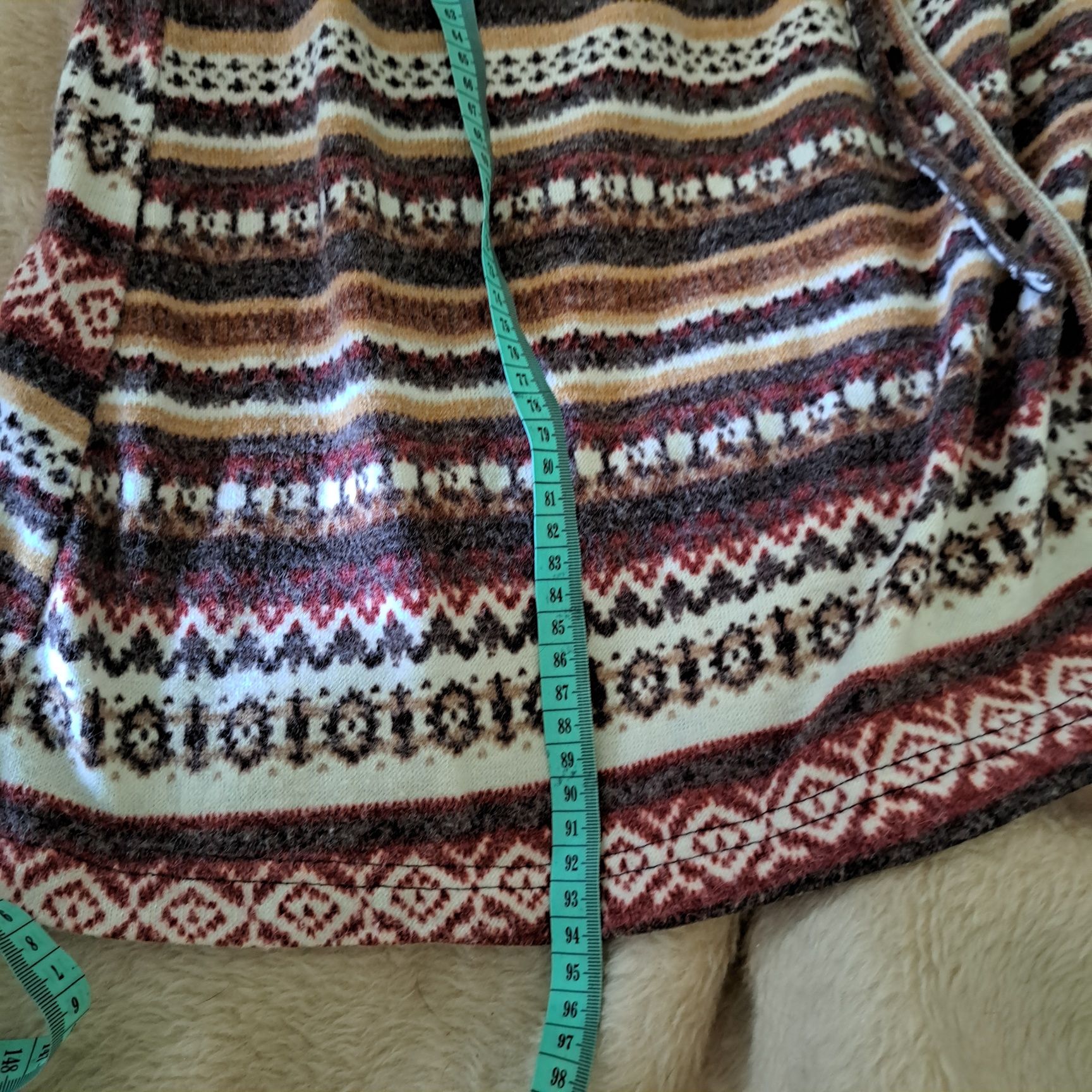 Sukienka swetrowa etniczny wzór boho