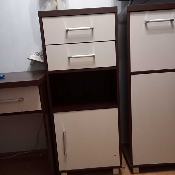 Sprzedam zestaw mebli.