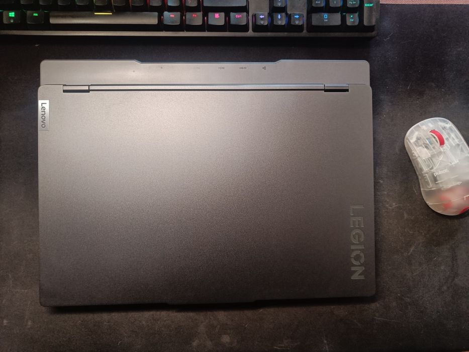 Ноутбук Lenovo Legion 5 15IAH7 Storm Gray (82RC00CURA)