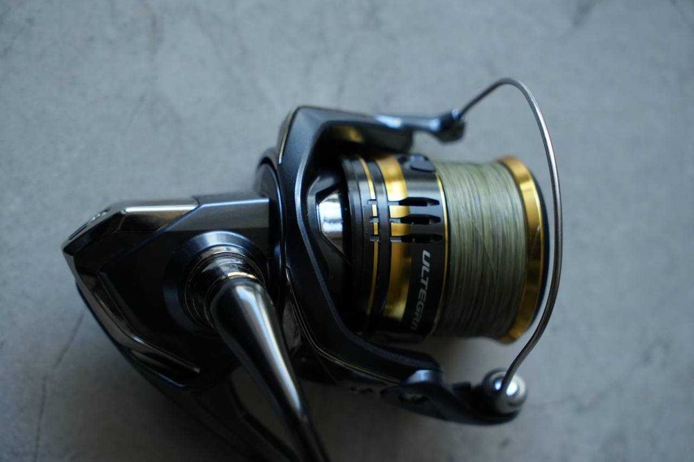 Котушка Shimano Ultegra FC 2500 5+1BB