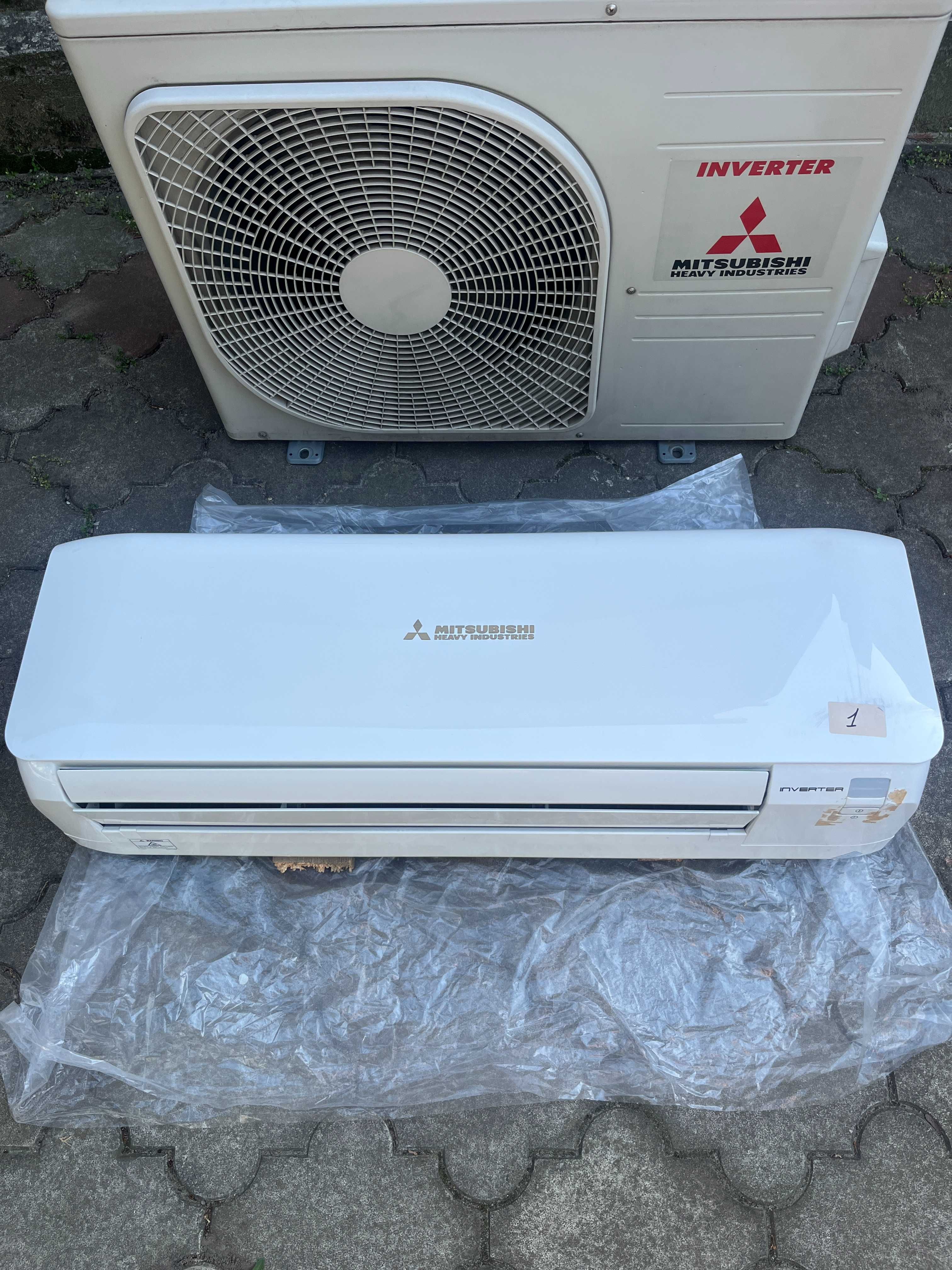 Инверторный кондиционер Mitsubishi Heavy SRK50ZS-S/SRC50ZS-S