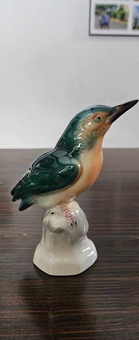 Figurka porcelanowa ptaszek