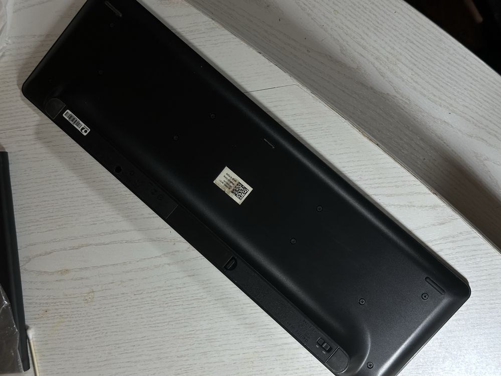Комплект ПК: Pentium / 4 ГБ / HDD / Монітор 24” / Бездротова мишка/кла