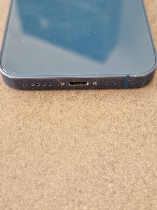 IPhone 13 mini + dodatki