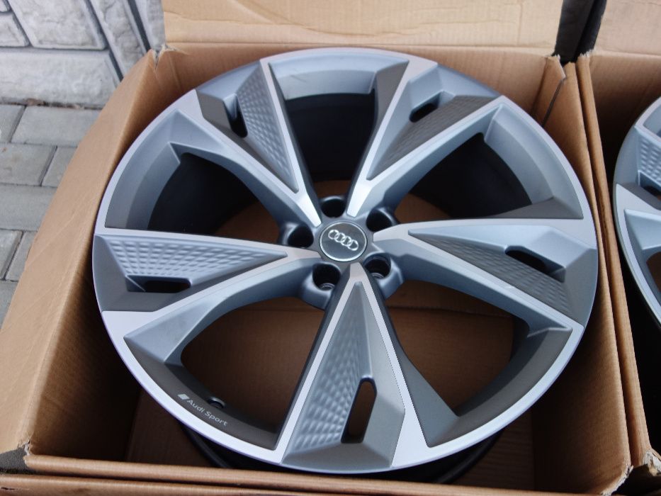 Felgi AUDI Q7 Q8 SQ7 SQ8 RS6 RS7 4K0 4M 22'' Oryginalne!!