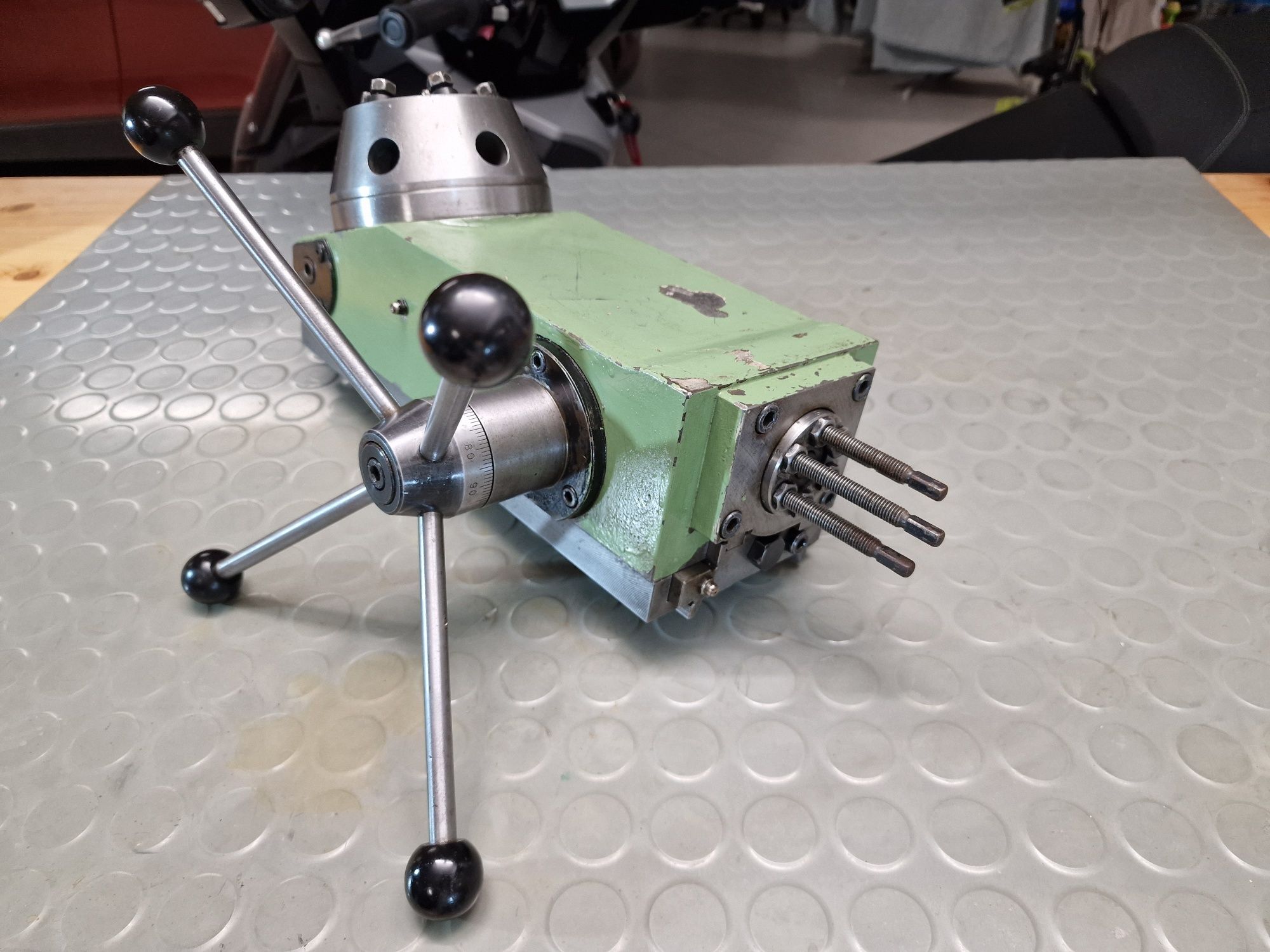 Schaublin 102 Torreta revolver Torno Mecânico