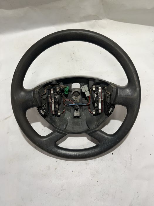 Kierownice kierownica opel vivaro renault trafic primastar 01-14