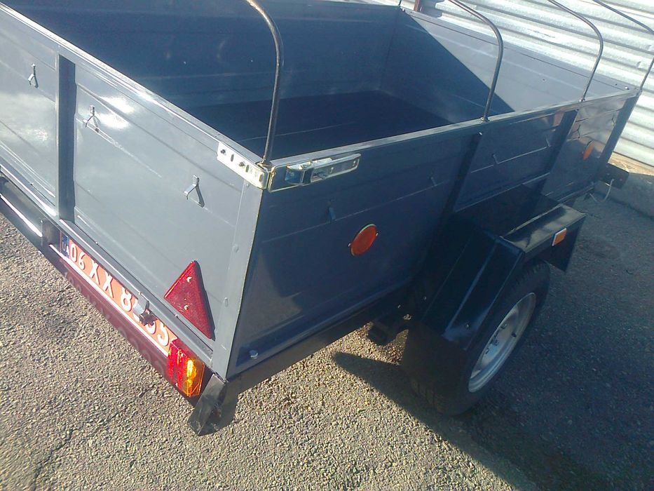 Причіп легковий  КМЗ 1-20 на 2-00