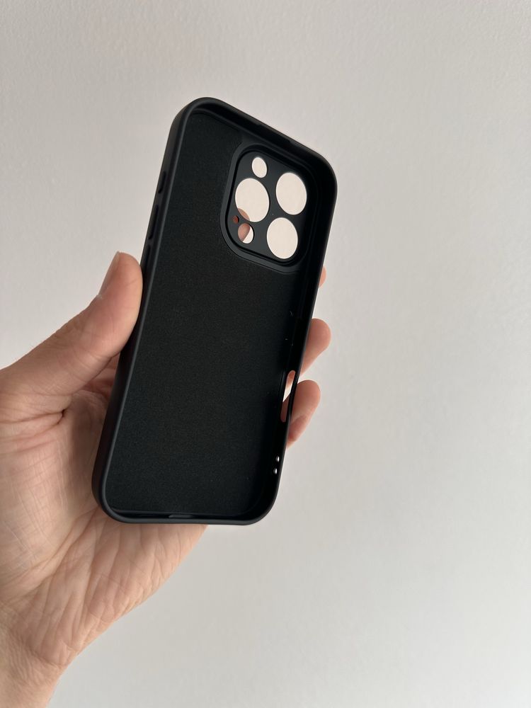 Etui Silicon MagSafe czarne + SZKŁO do IPHONE 16 PRO