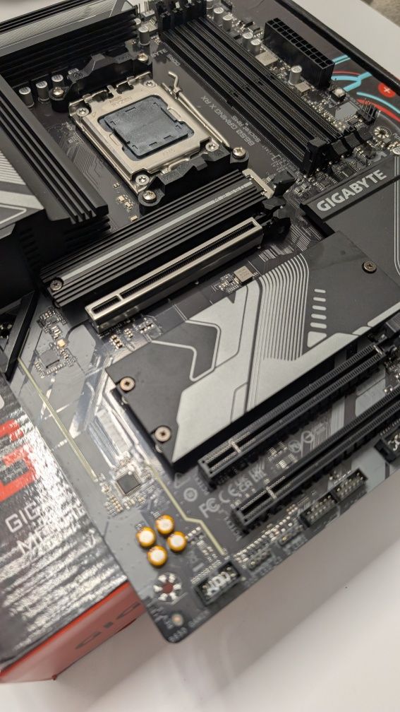 Gigabyte B650 Gaming x AX