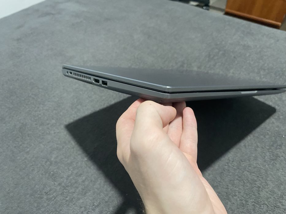 Продам ноутбук ASUS VIVOBOOK X515JA I5 16ГБ SSD515 Windows 11