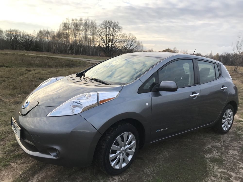 Nissan Leaf 2015 24 kW киів