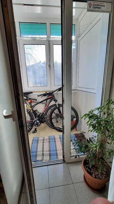 Продам 3 ком. квартиру на Мясоедовской baz-03