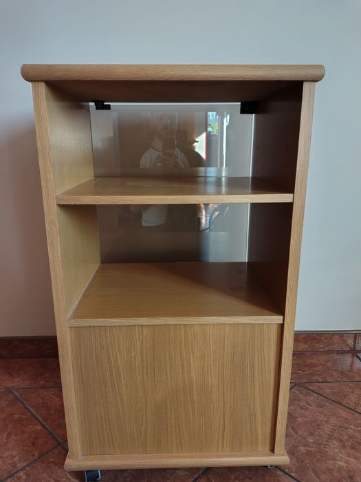 Sprzedam szafkę HiFi