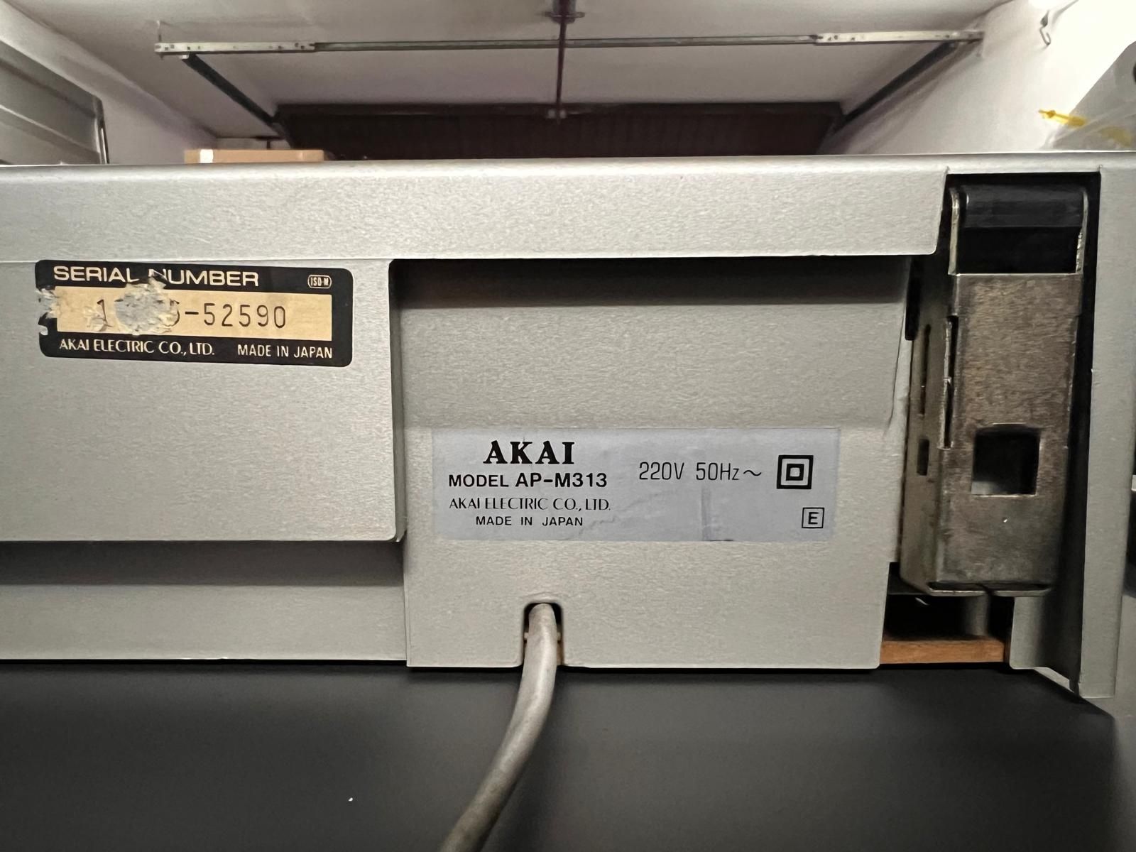 Gramofon Akai AP-M313