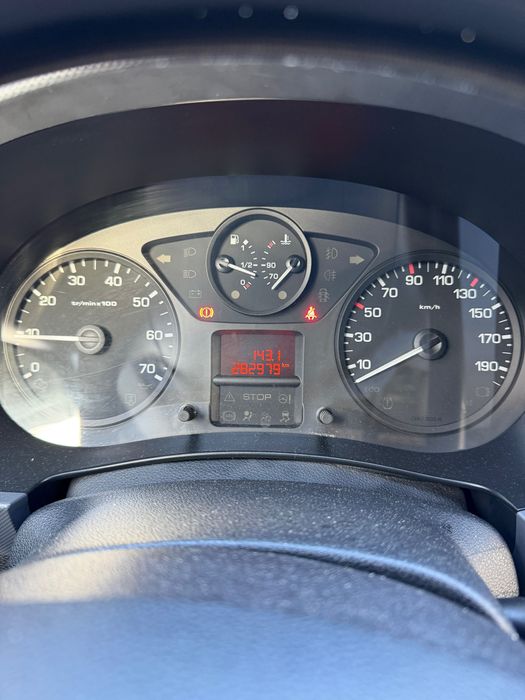 Peugeot partner 3 lugares 2015