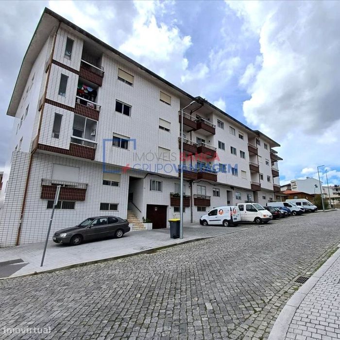 Apartamento T3 com 122 m²  Maia (Zona Central)| 282 000,00€