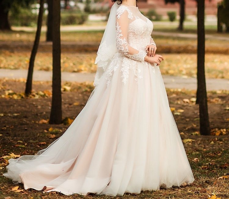 Продам  свадебное платье