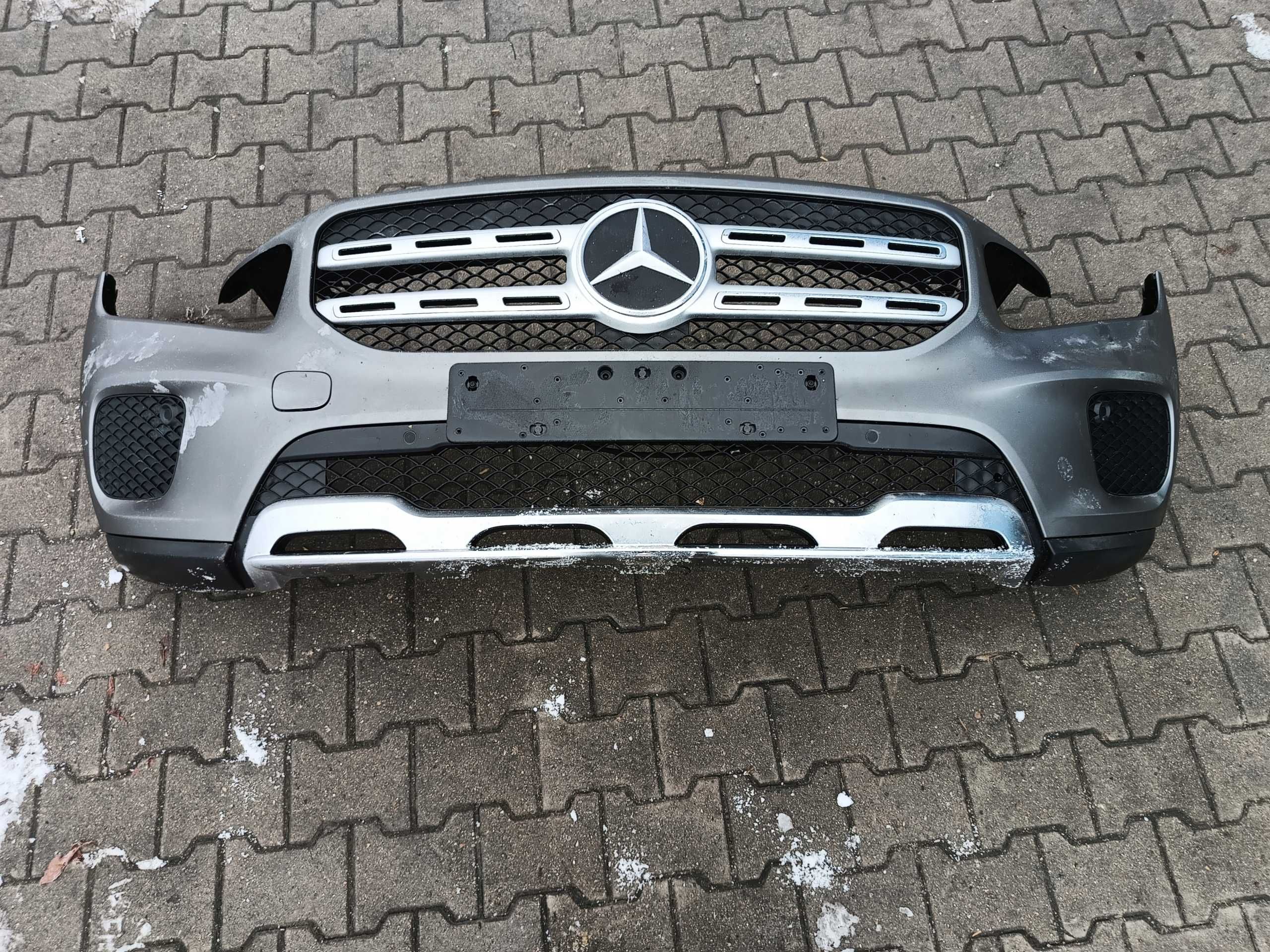 Mercedes GLB X247 бампер передний