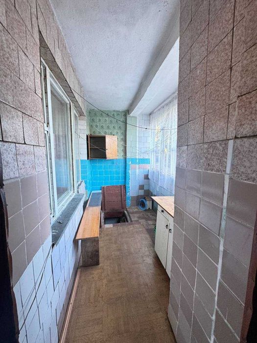 Продаж просторої 4 кім. квартири в Мукачево, мік-н Росвигово!