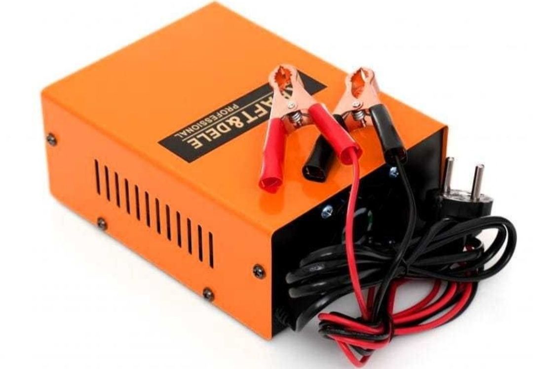Prostownik automatyczny 15A mikroprocesorowy 6V / 12V