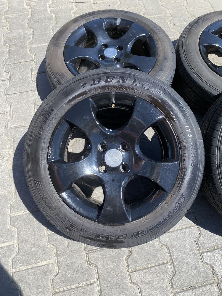 Felgi RH 15 z oponami lato + zima ( 4x100 6.5j et35 )