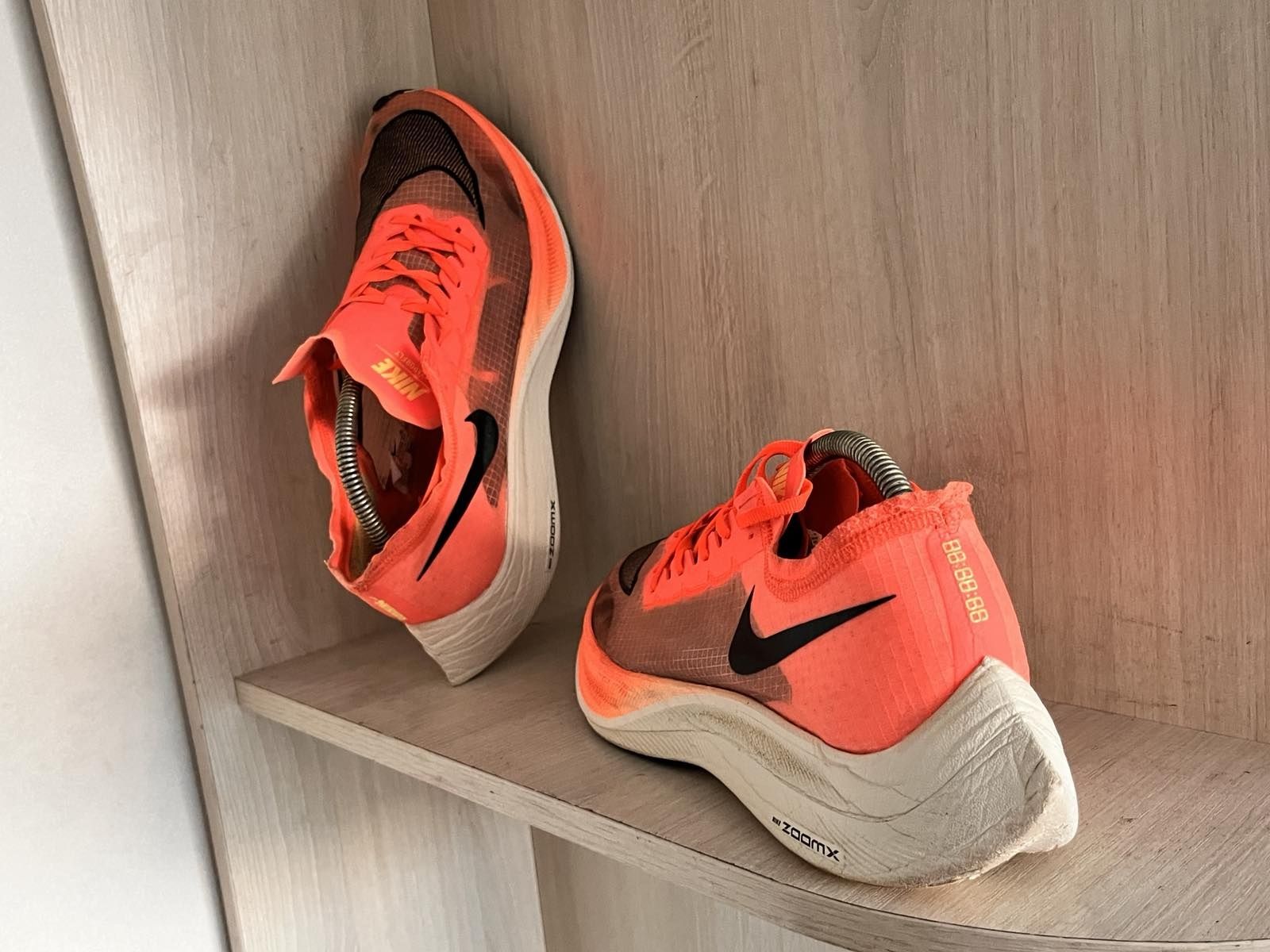 Бігові кросівки 44.5 розмір Nike Zoomx Vaporfly Next U