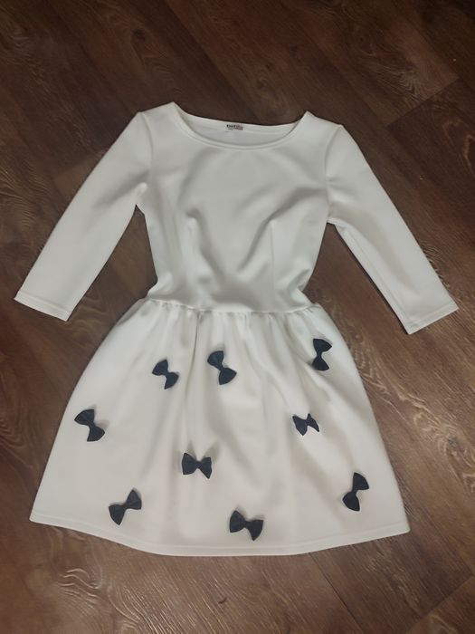 Нарядна сукня, дайвінг, 44-46 р