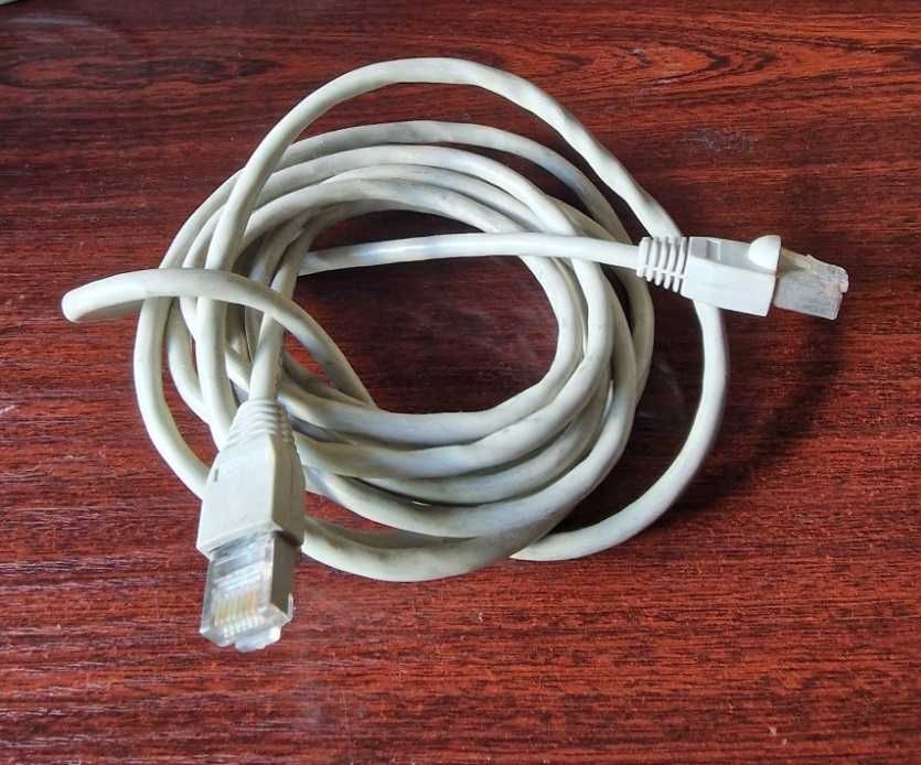 Kabel sieciowy Ethernet RJ-45 szary 290 cm patchcord skrętka