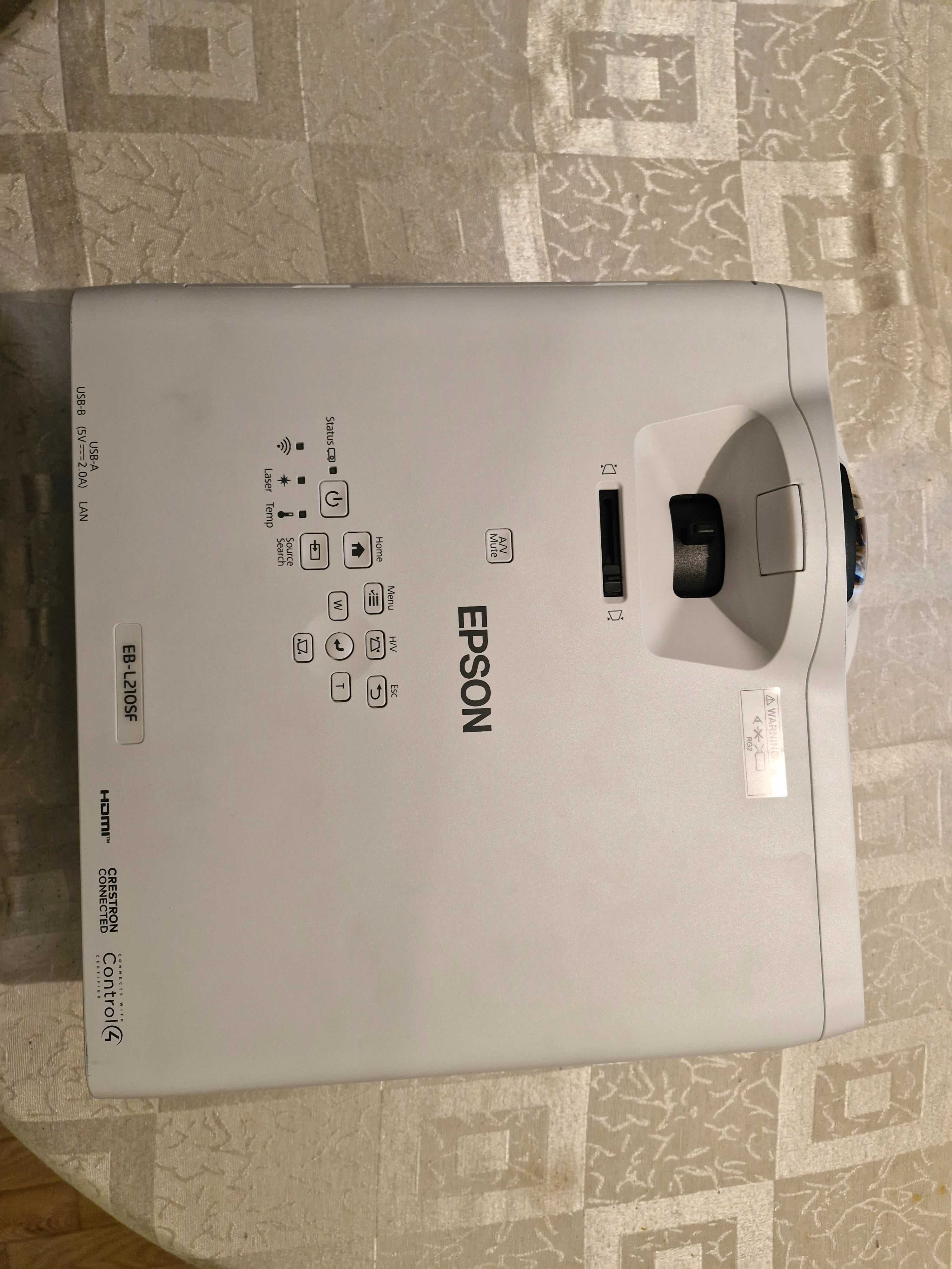 Projektor EPSON EB-L210SF