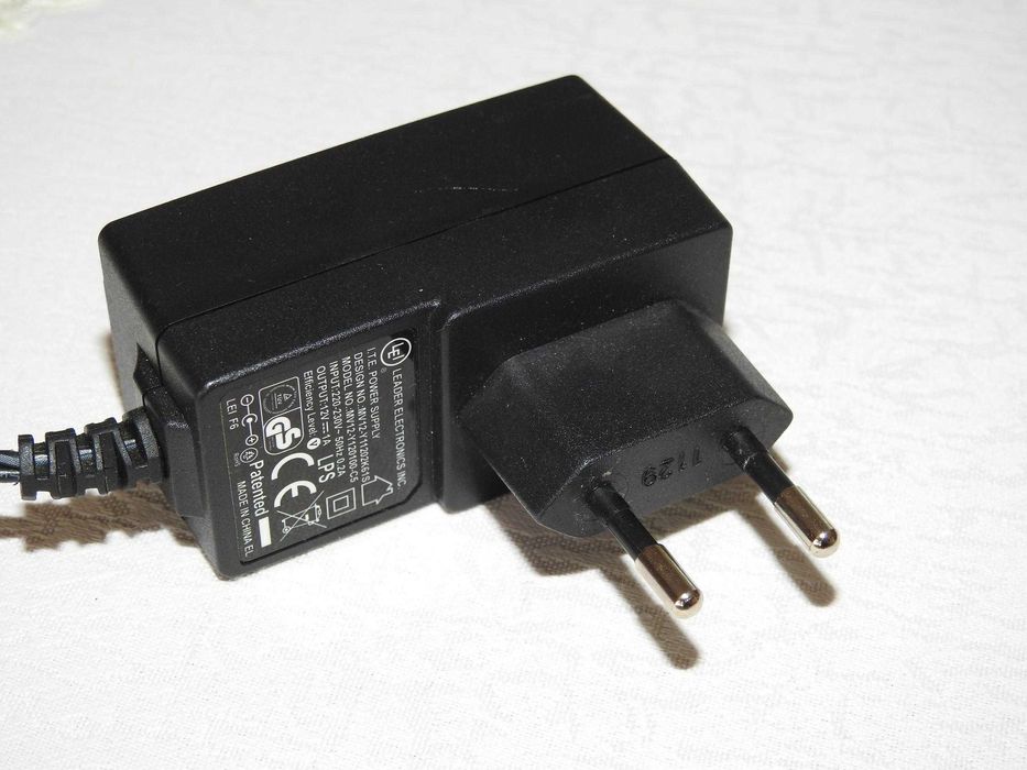 Zasilacz MV12-Y120100-C5 12V-1A