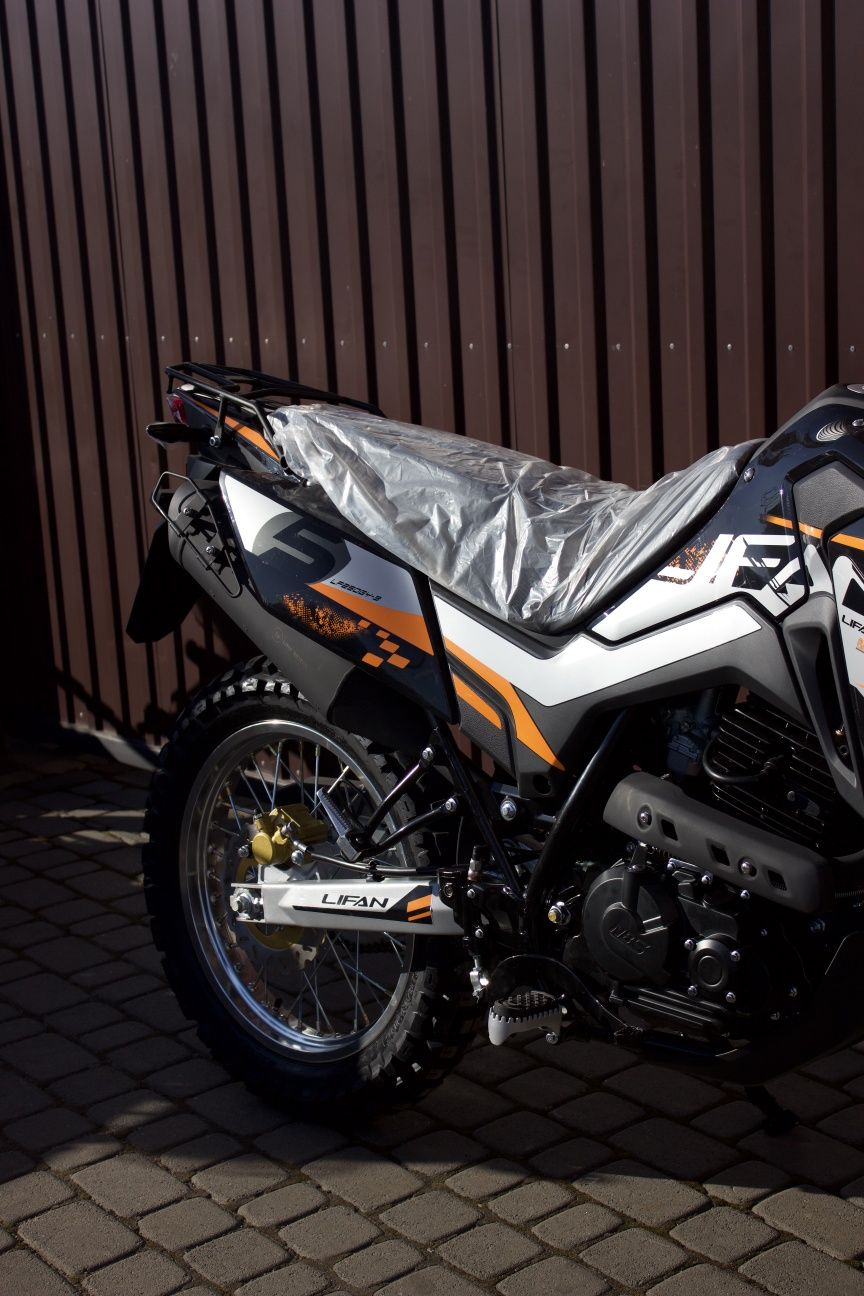 Мотоцикл LIFAN KPX 250