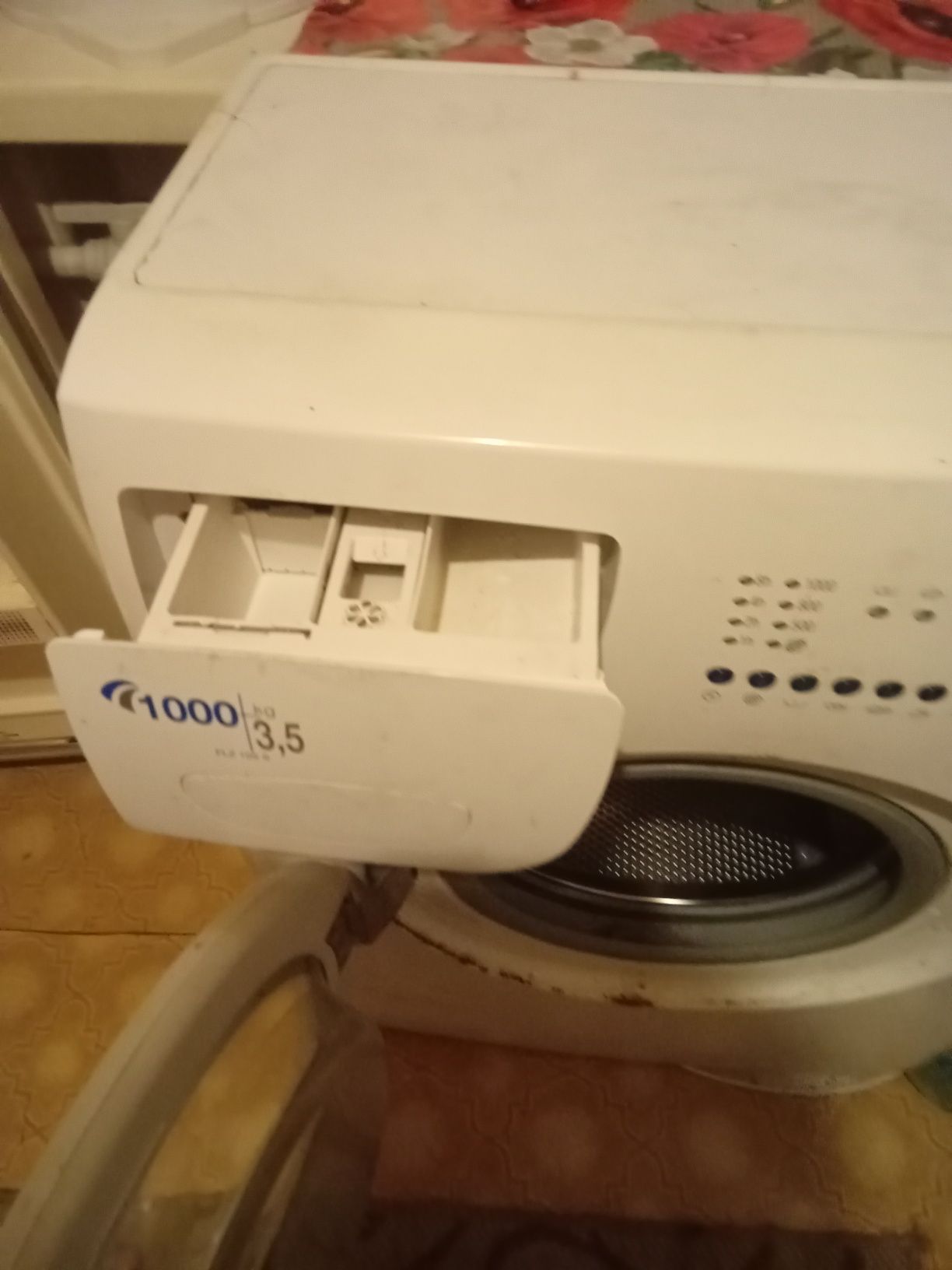 Продам робочу пральну машину,недорого. Самовивоз