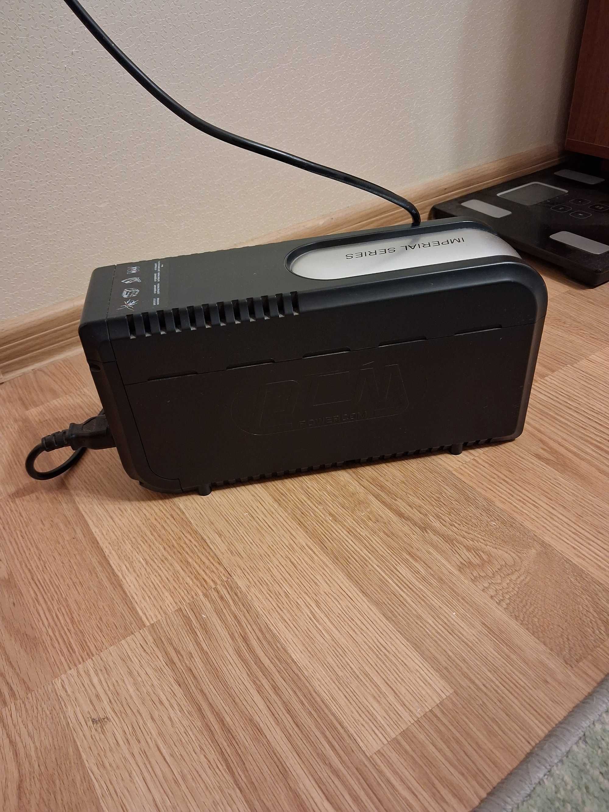 ДБЖ (UPS) Powercom IMD-825AP