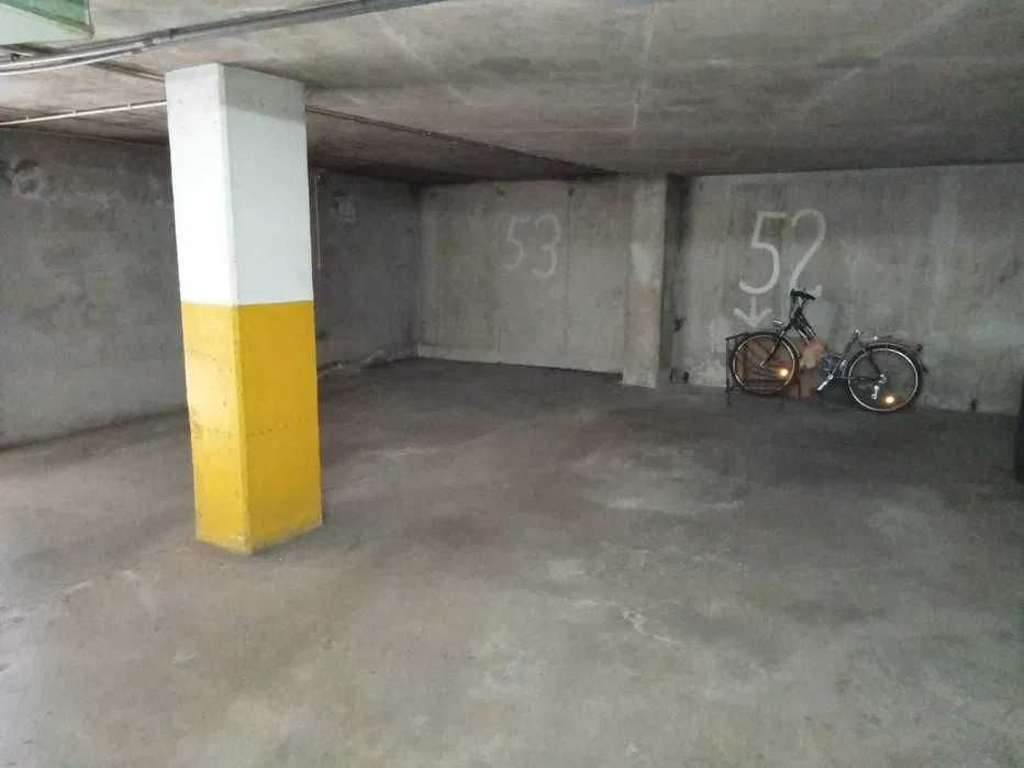 Miejsca garażowe, garaż podziemny - ilość hurtowa (min. 10sztuk)