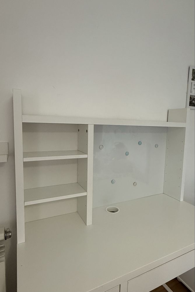 Secretária Micke Ikea + módulo adicional com muito pouco uso!