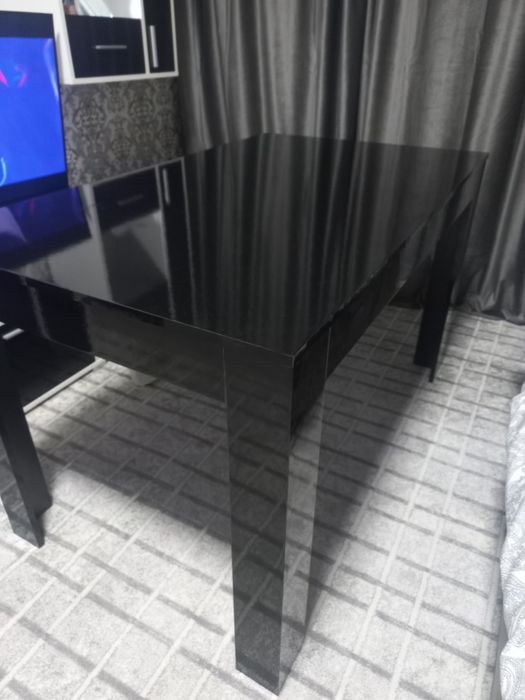 Новий Стіл з коробки,глянець чорний